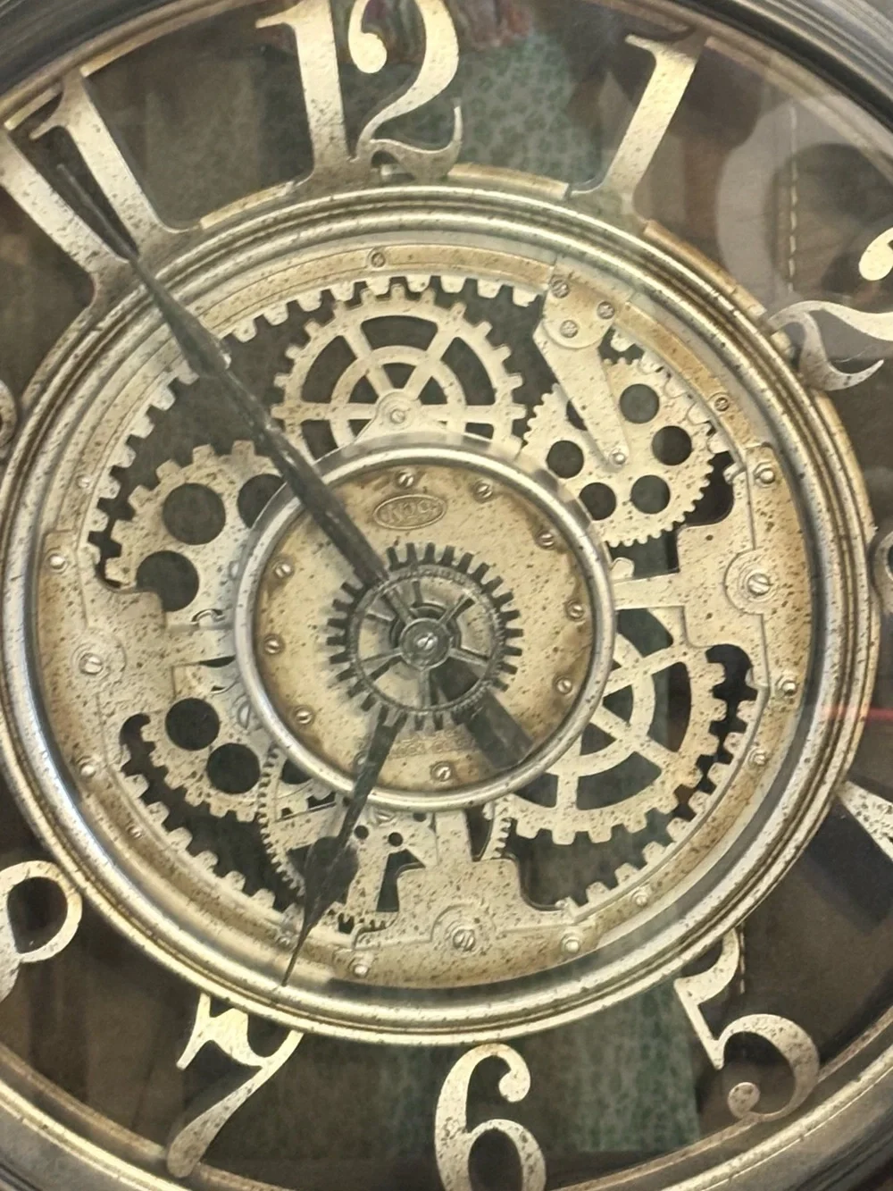 Industrial Gear Wall Clock in Black and Silver - Home Wall Decor